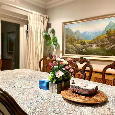 Peaceful With Garden & Creek - New Cozy Δωμάτια σε οικογενειακή κατοικία *