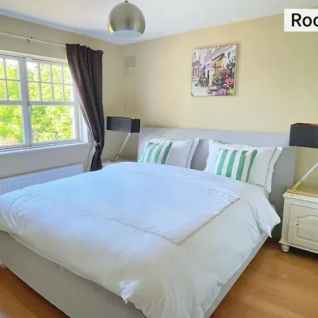 Peaceful With Garden & Creek - New Cozy * دبلن