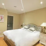 Homestay szállás Peaceful With Garden & Creek - New Cozy Dublin