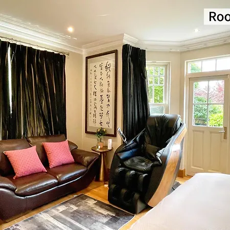 Peaceful With Garden & Creek - New Cozy Dublin